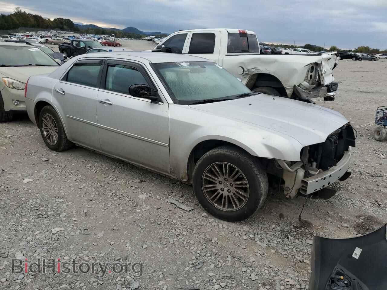 2010 CHRYSLER 300 - VIN: 2C3CA4CD7AH134148 - Фото 4