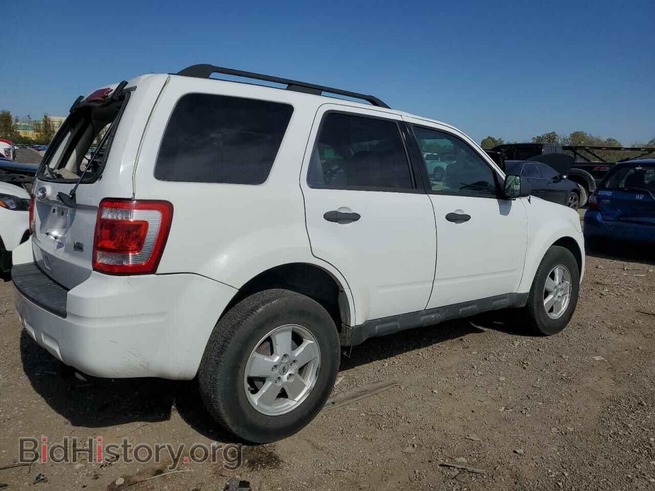 2012 FORD ESCAPE - VIN: 1FMCU9DG2CKA23992 - Фото 3