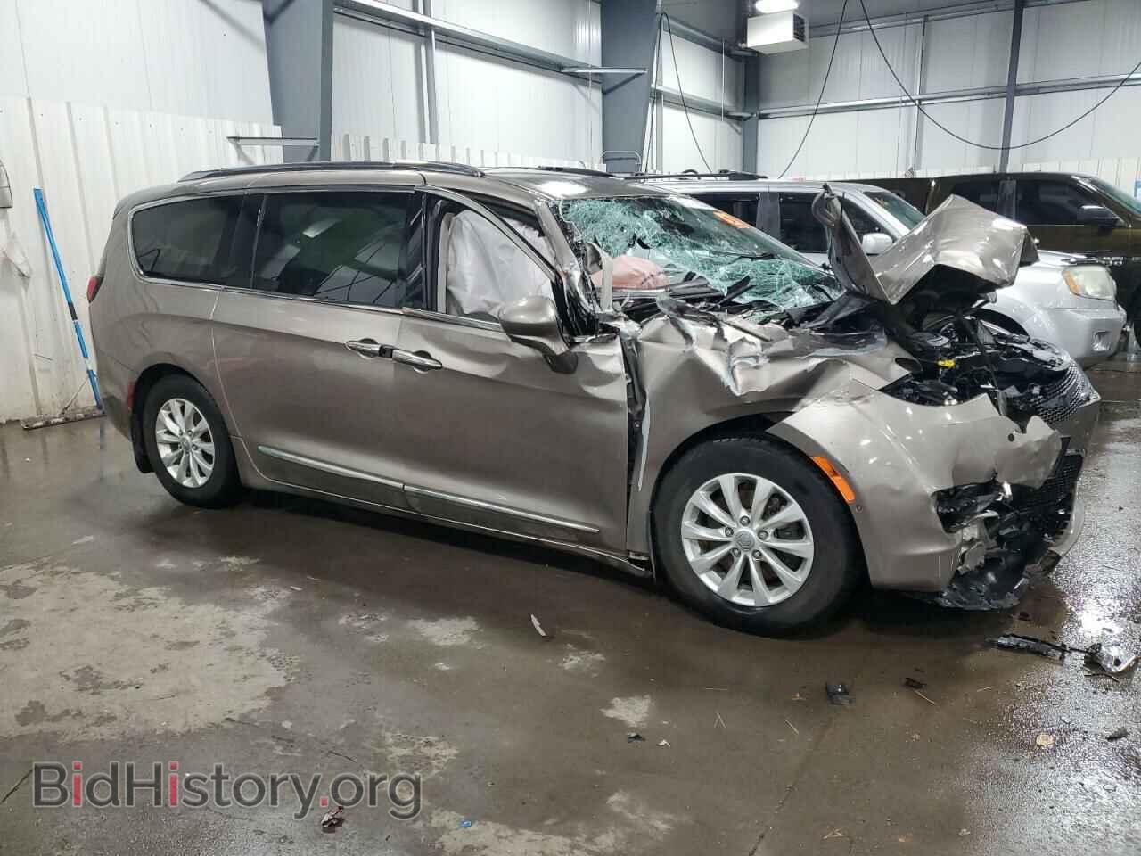 2018 CHRYSLER PACIFICA - VIN: 2C4RC1EG3JR109683 - Фото 4
