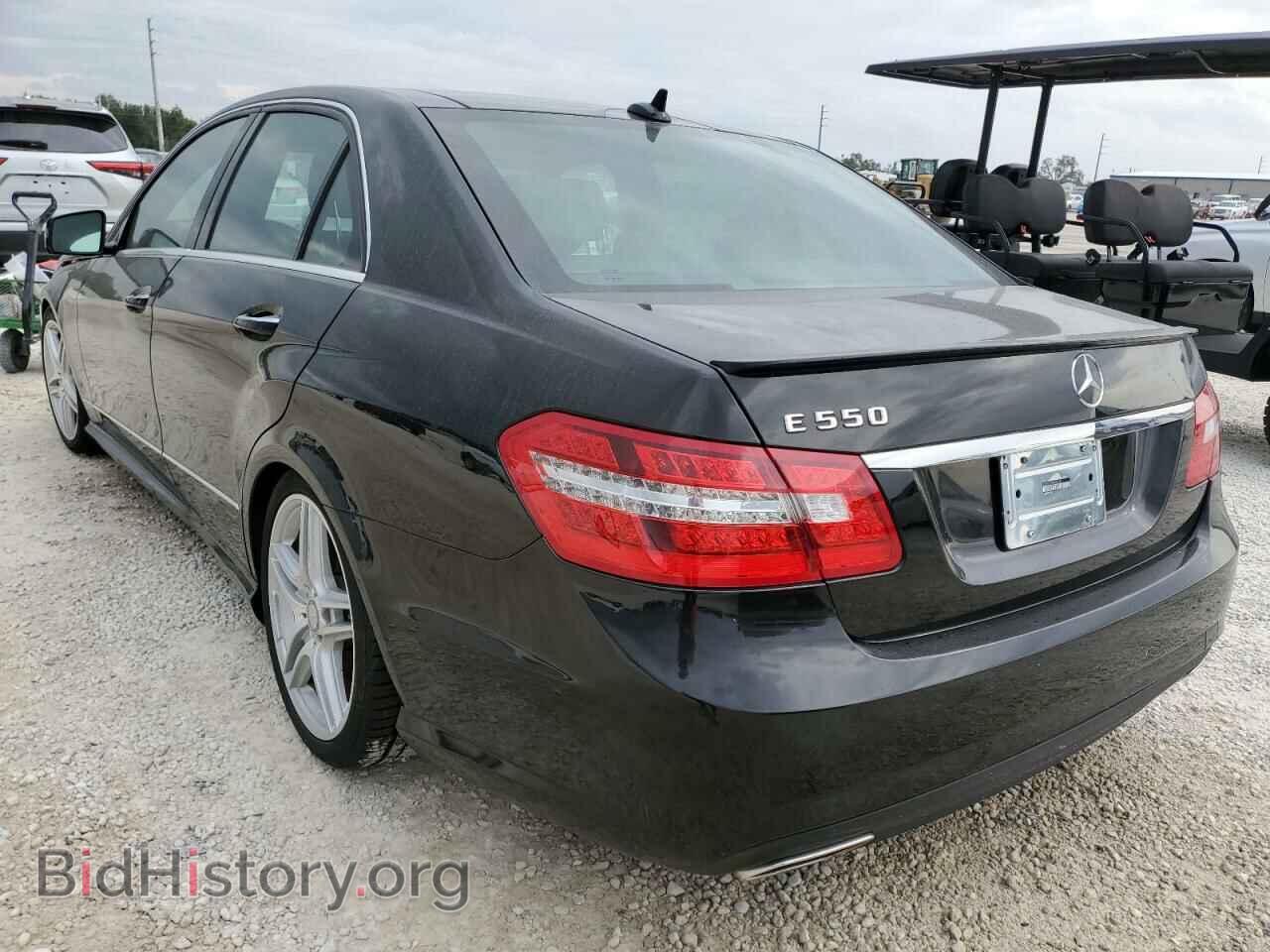 2011 MERCEDES-BENZ E-CLASS - VIN: WDDHF7CB6BA432585 - Фото 2