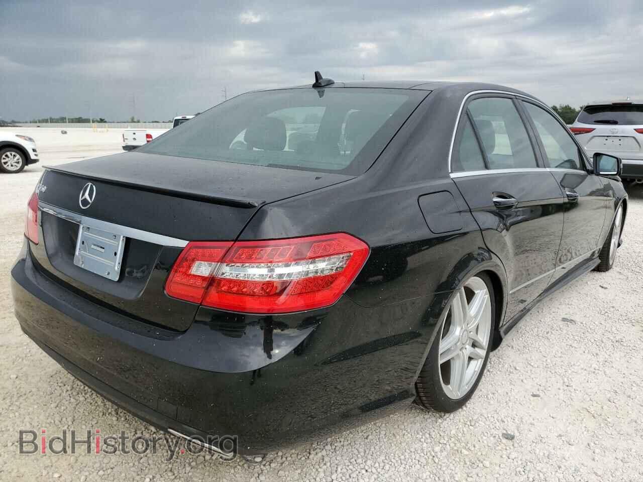2011 MERCEDES-BENZ E-CLASS - VIN: WDDHF7CB6BA432585 - Фото 3