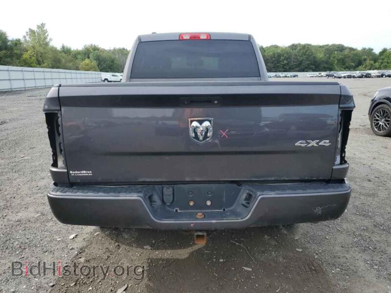 2018 RAM 1500 (VIN 1C6RR7FG8JS247001) — photo 6 of 12