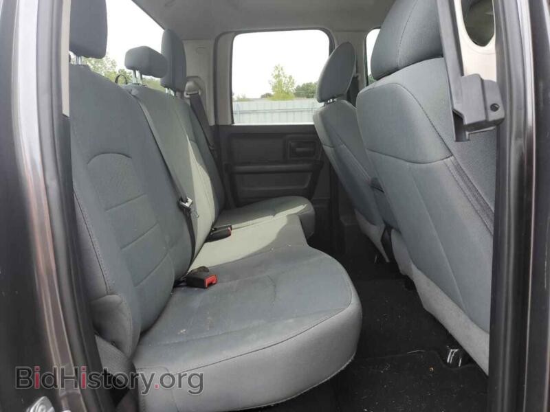 2018 RAM 1500 (VIN 1C6RR7FG8JS247001) — photo 10 of 12