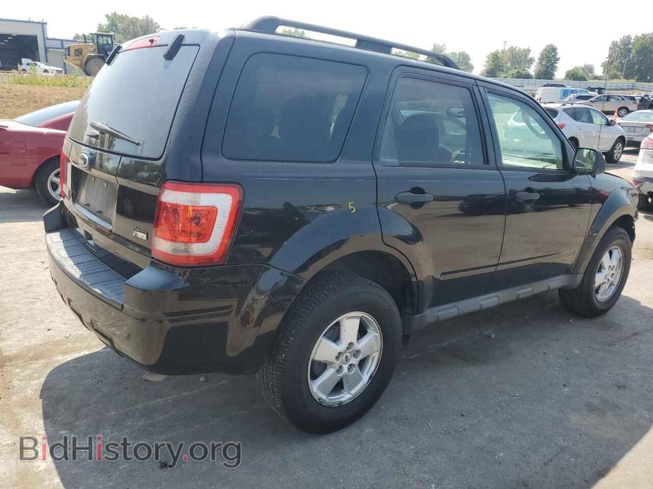 2012 FORD ESCAPE - VIN: 1FMCU0DG7CKB75570 - Фото 3