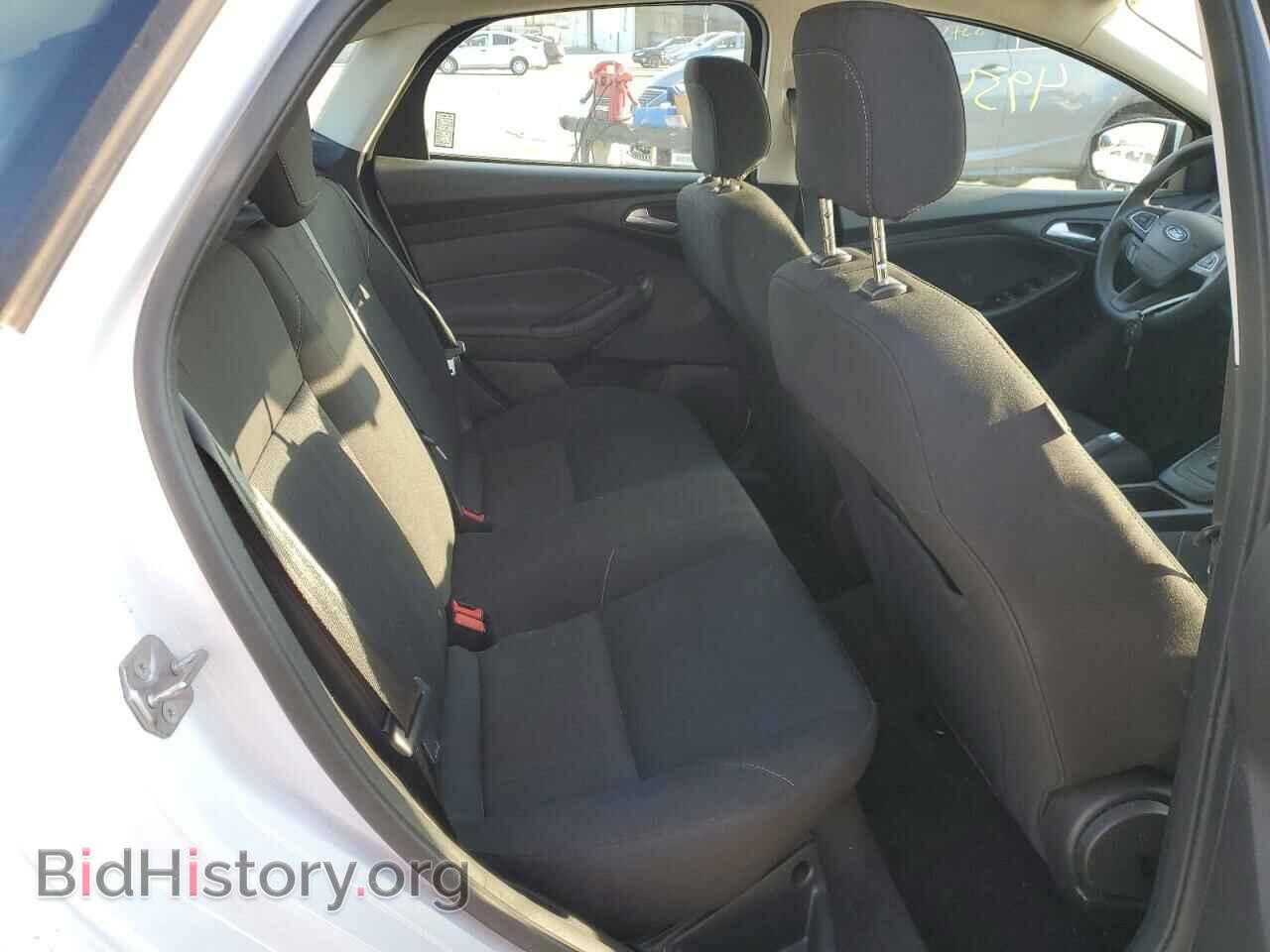 2018 FORD FOCUS - VIN: 1FADP3F24JL316692 - Фото 10