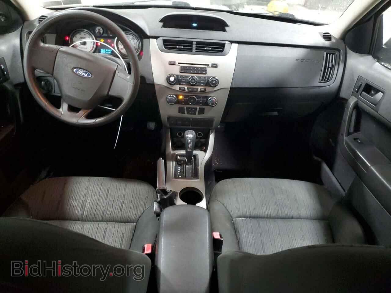 2009 FORD FOCUS - VIN: 1FAHP35N99W182155 - Фото 8