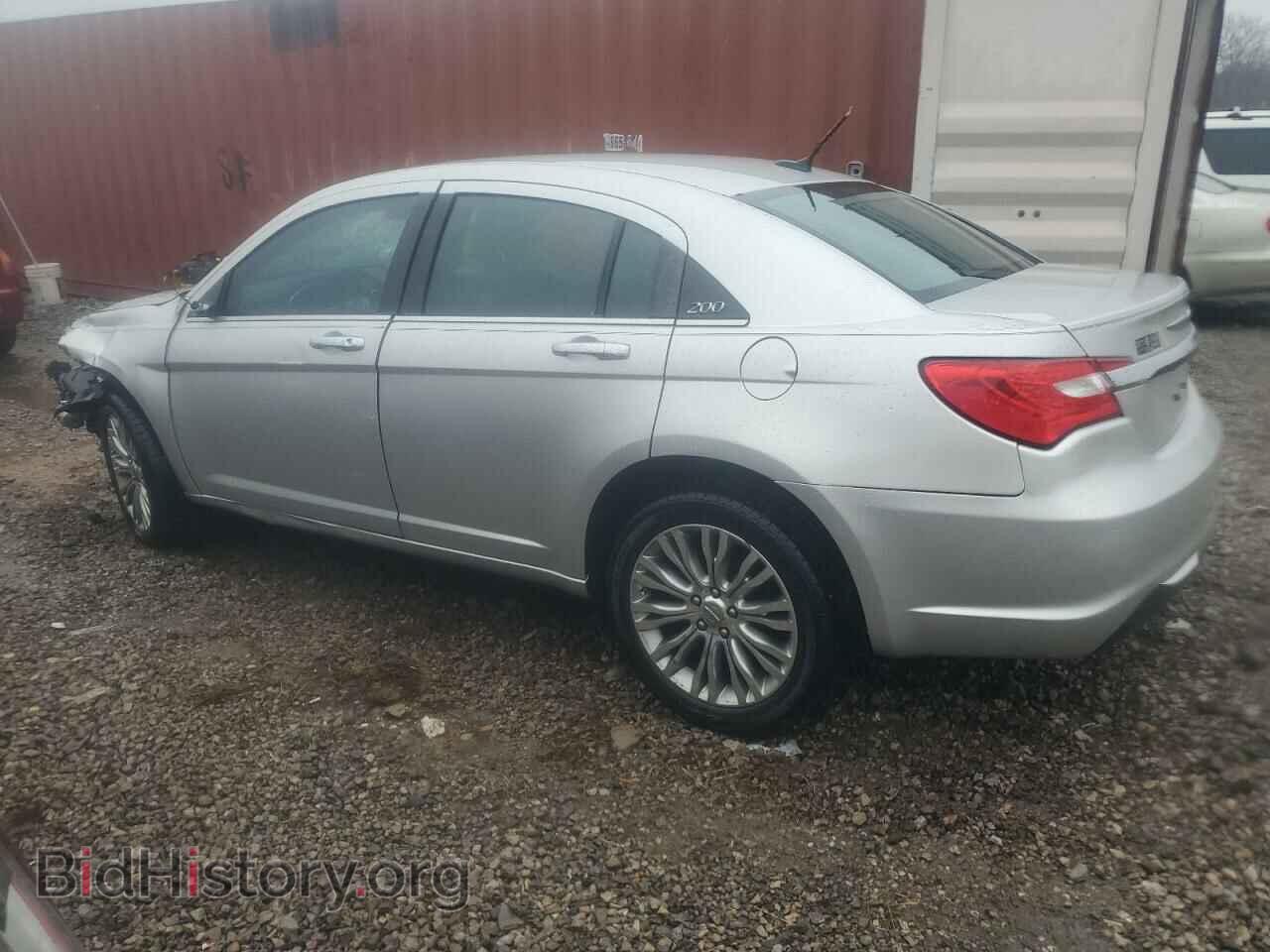 2012 CHRYSLER 200 - VIN: 1C3CCBCB1CN307590 - Фото 2
