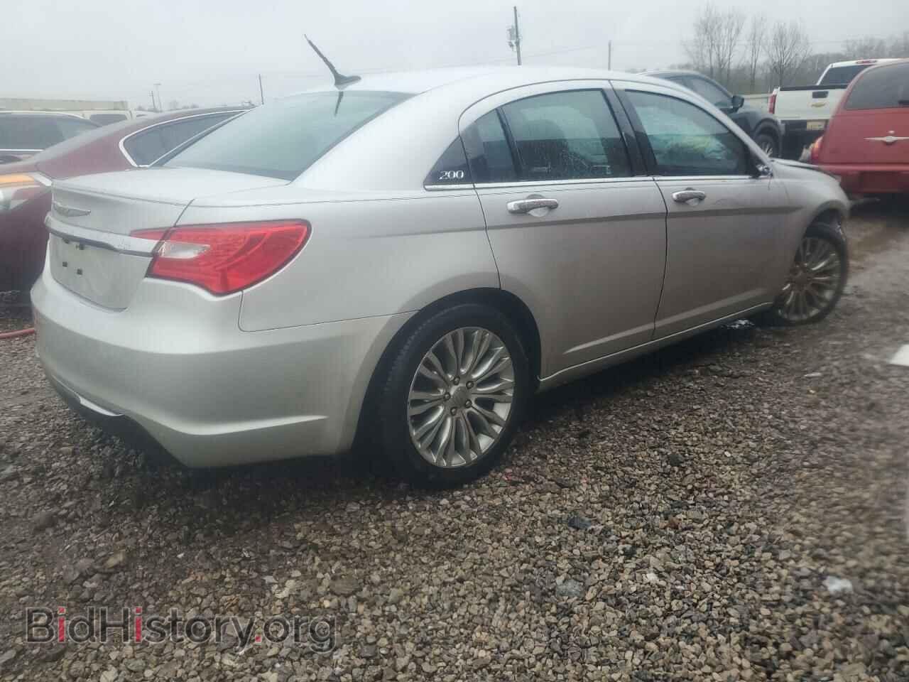 2012 CHRYSLER 200 - VIN: 1C3CCBCB1CN307590 - Фото 3