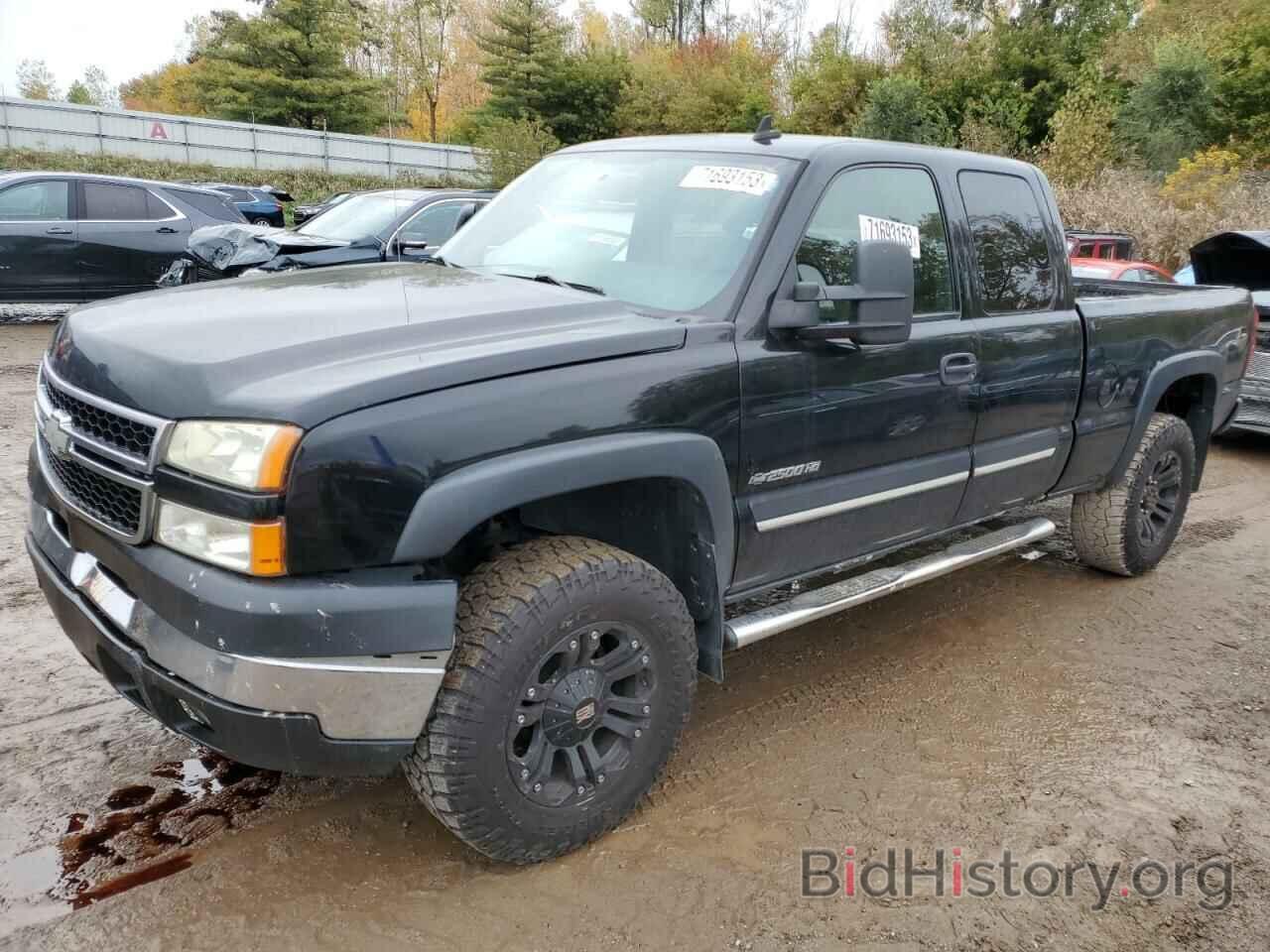 Photo 1GCHK29U36E153630 - CHEVROLET C/K2500 2006