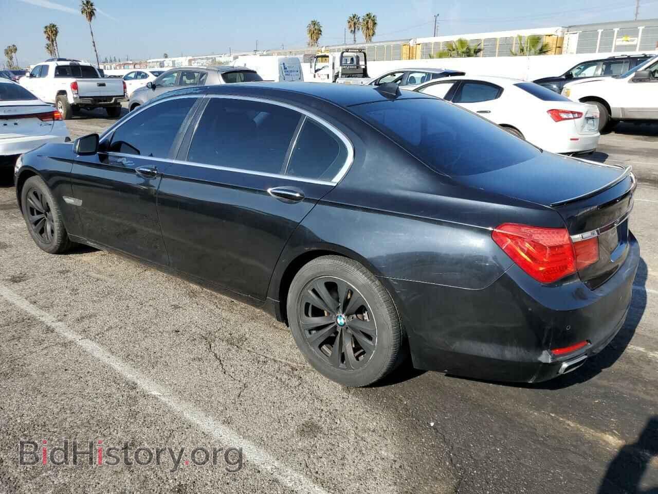2012 BMW 7 SERIES - VIN: WBAKB4C50CC577113 - Фото 2