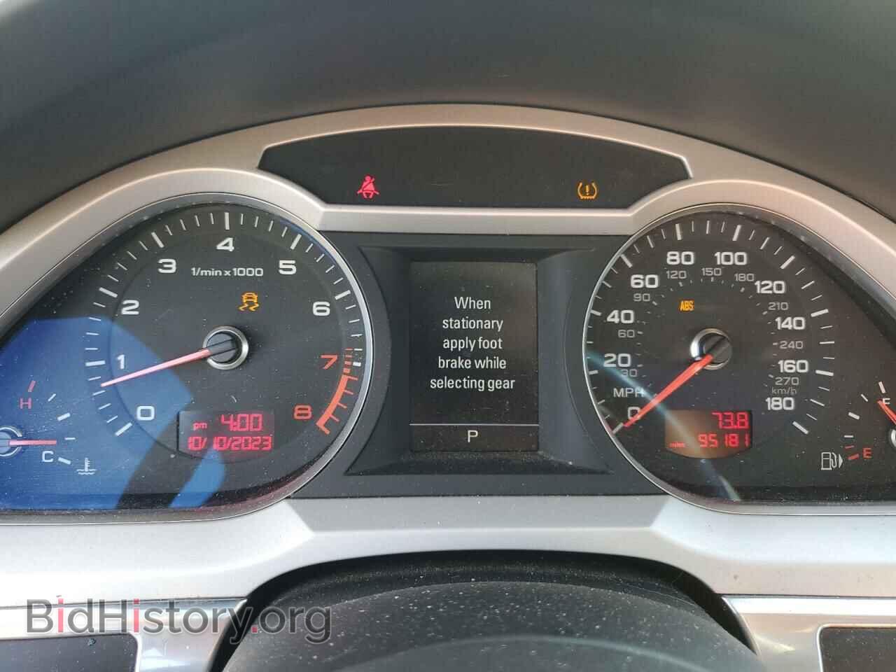 2010 AUDI A6 - VIN: WAUWGBFB5AN055698 - Фото 9