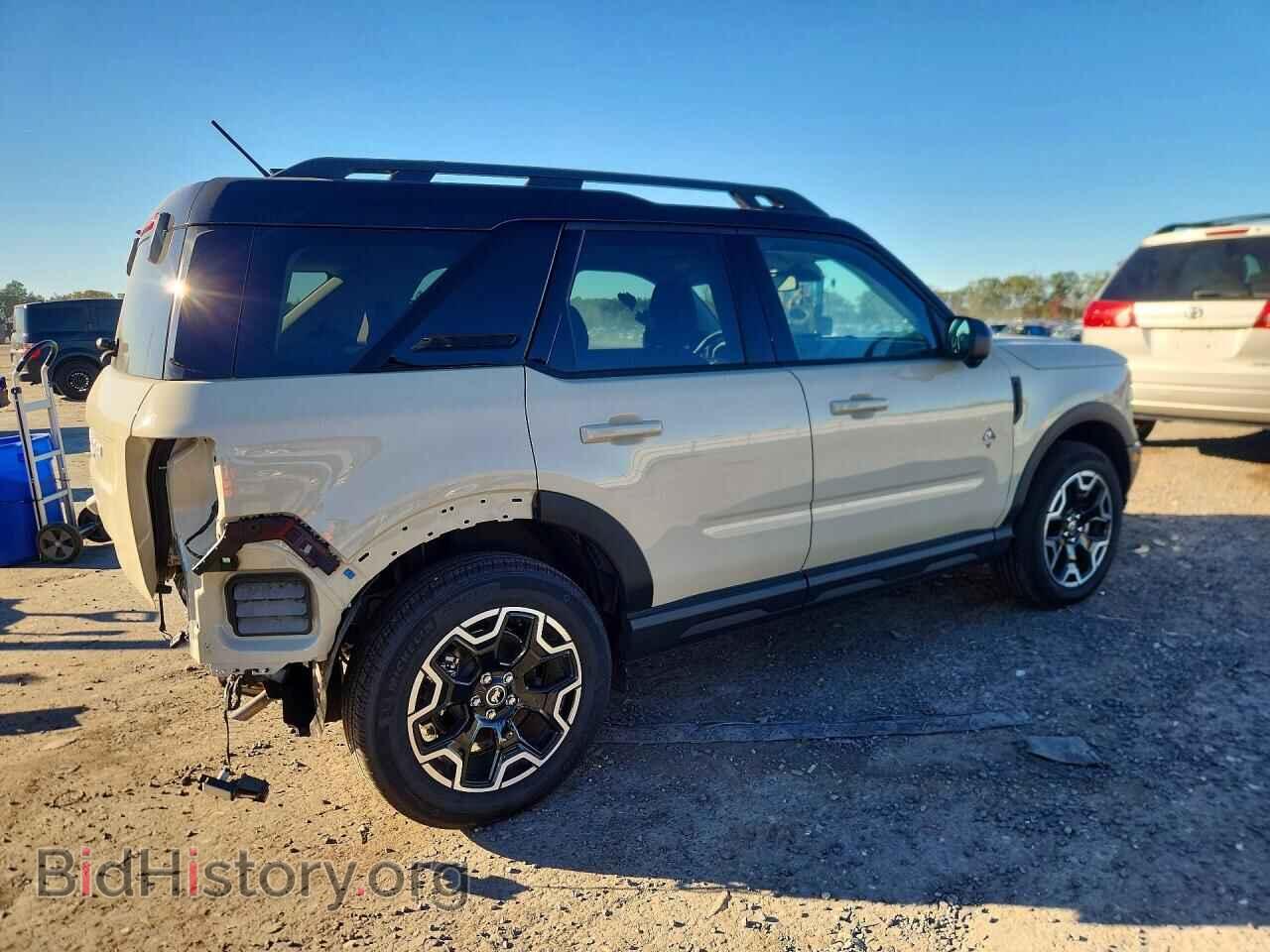 2025 Ford BRONCO (VIN 3FMCR9CN2SRF02893) — фото 3 из 13