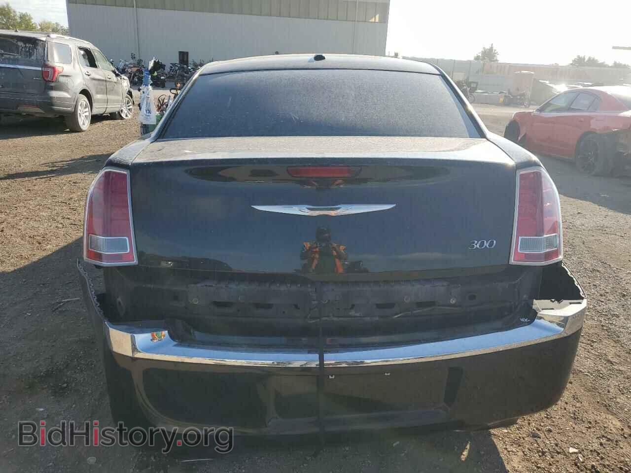 2013 CHRYSLER 300 - VIN: 2C3CCAAG3DH519216 - Фото 6