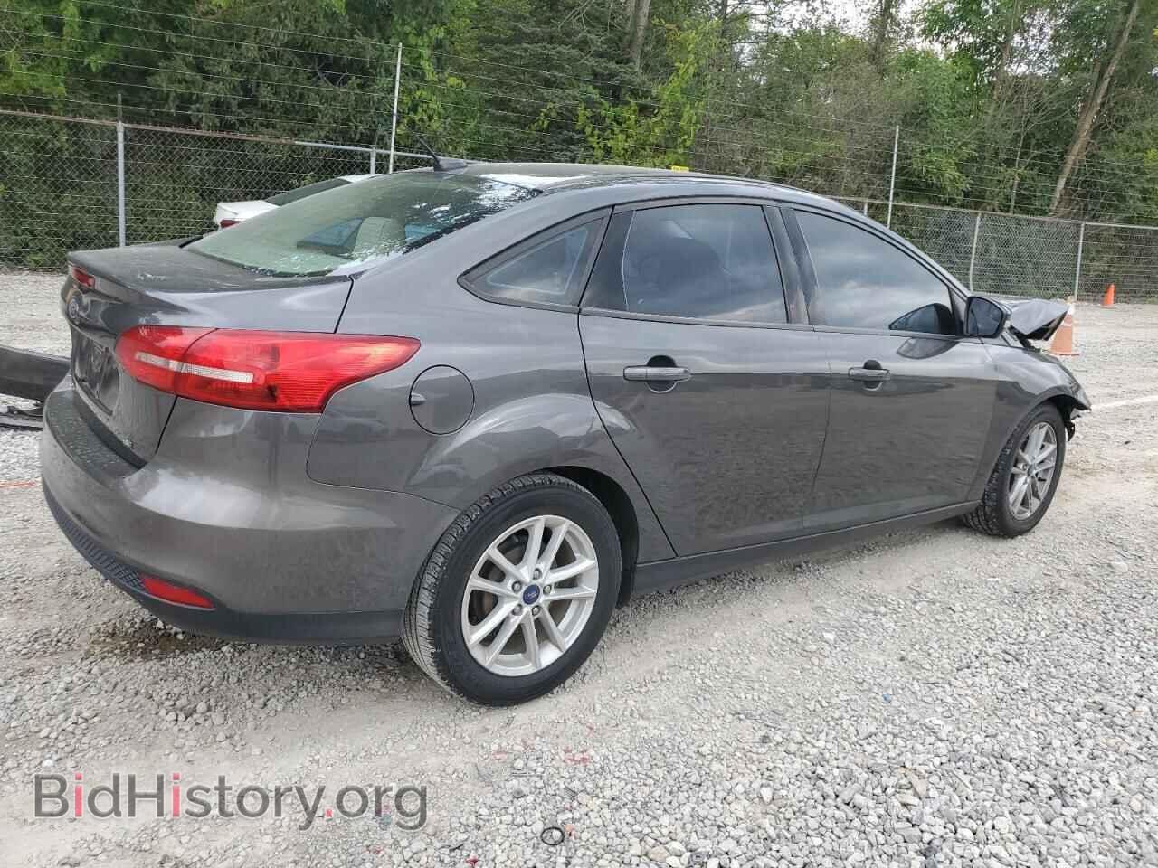 2017 FORD FOCUS - VIN: 1FADP3F24HL318002 - Фото 3