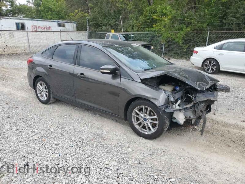 2017 Ford FOCUS (VIN 1FADP3F24HL318002) — photo 4 of 13