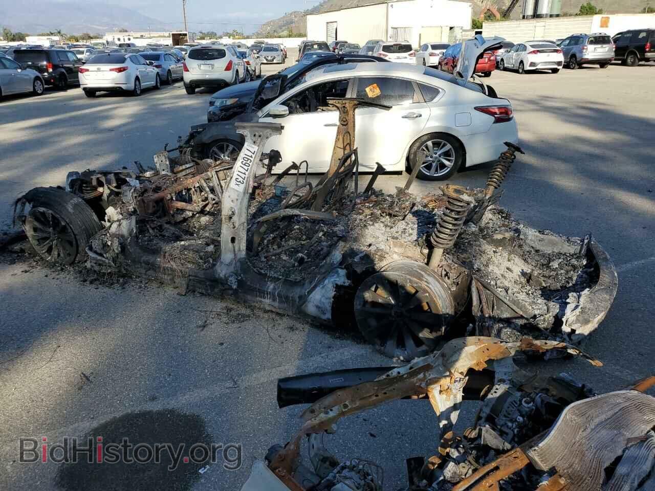 2016 TESLA MODEL S - VIN: 5YJSA1E1XGF151713 - Photo 2