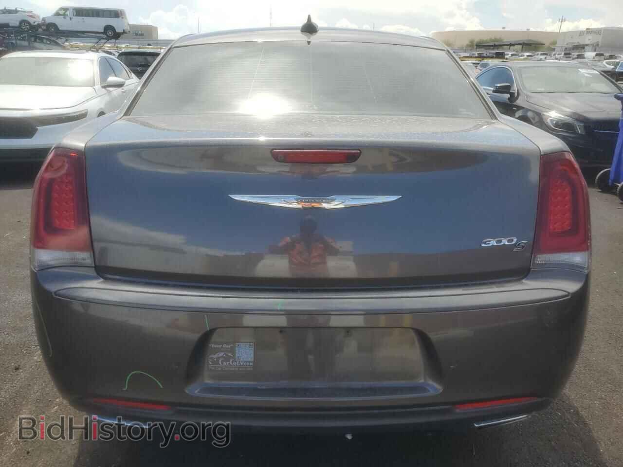 2015 CHRYSLER 300 - VIN: 2C3CCABG3FH802958 - Фото 6
