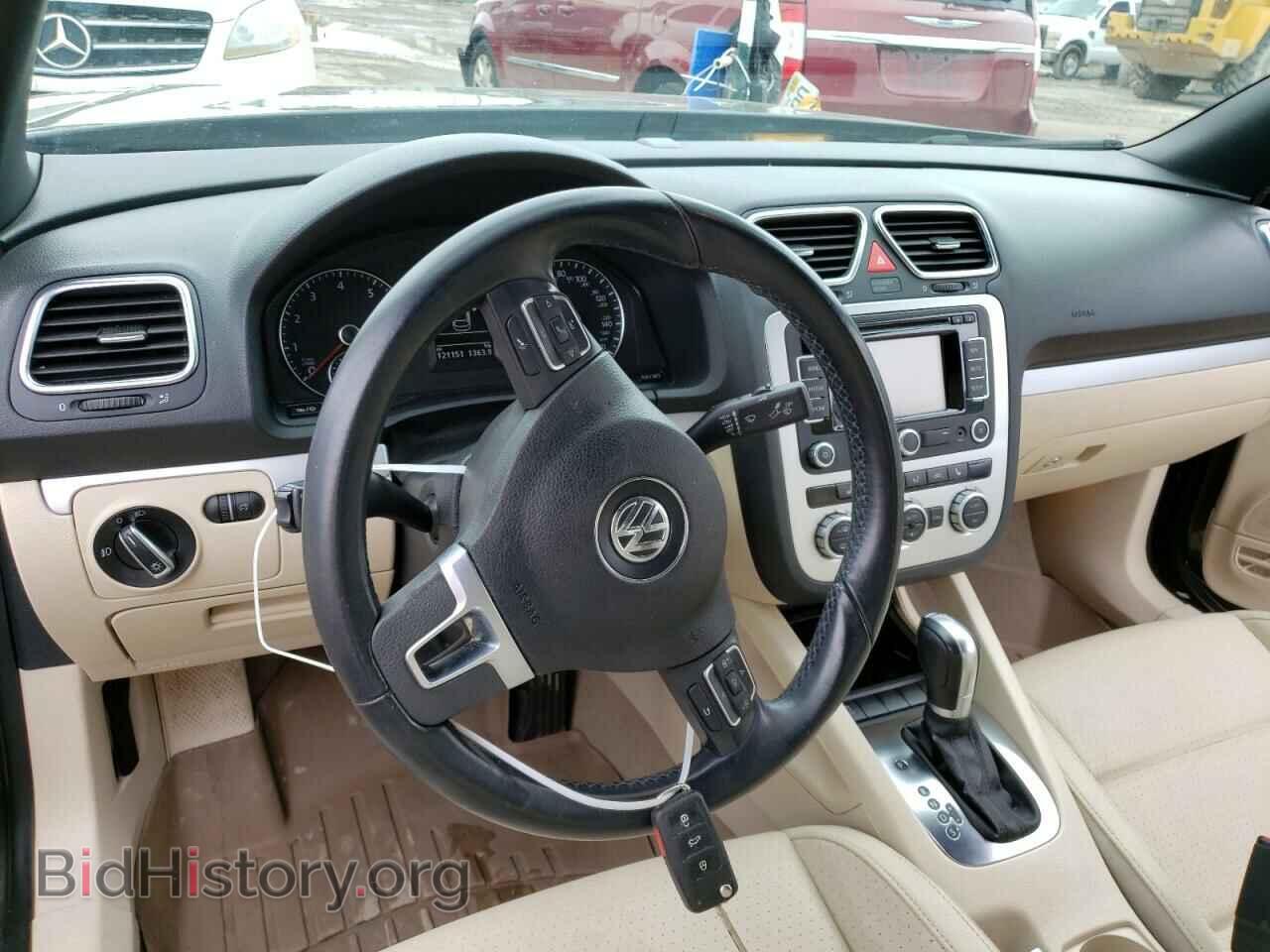 2014 VOLKSWAGEN EOS - VIN: WVWBW8AH6EV005367 - Photo 8