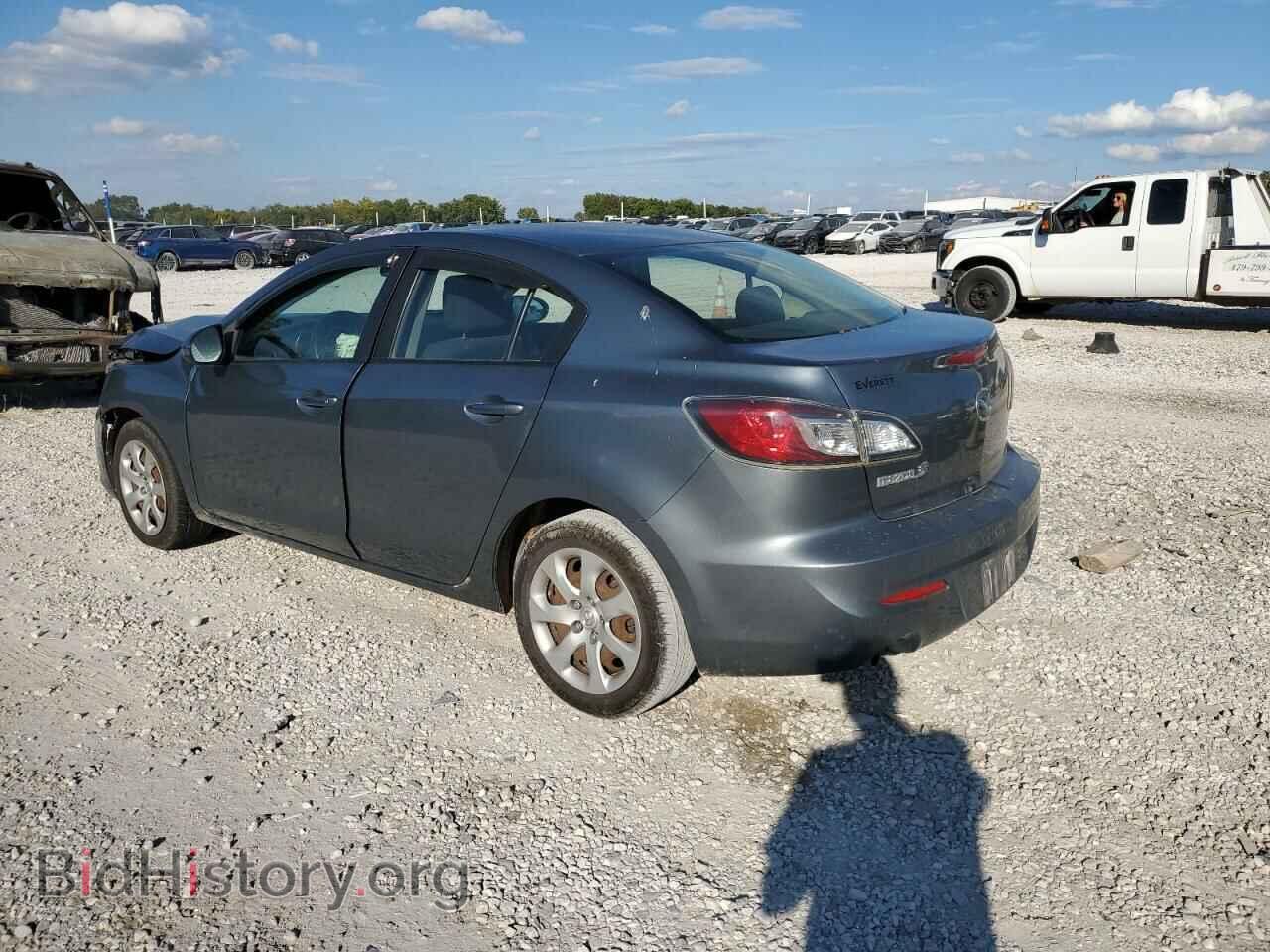 2013 MAZDA 3 - VIN: JM1BL1TF8D1731636 - Фото 2