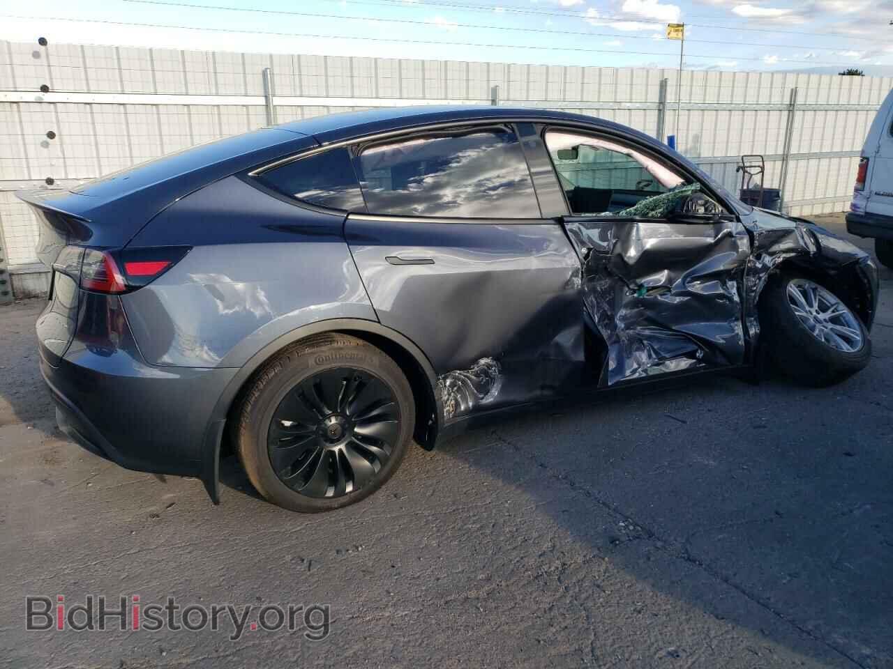 2023 TESLA MODEL Y - VIN: 7SAYGDEE7PF706617 - Фото 3