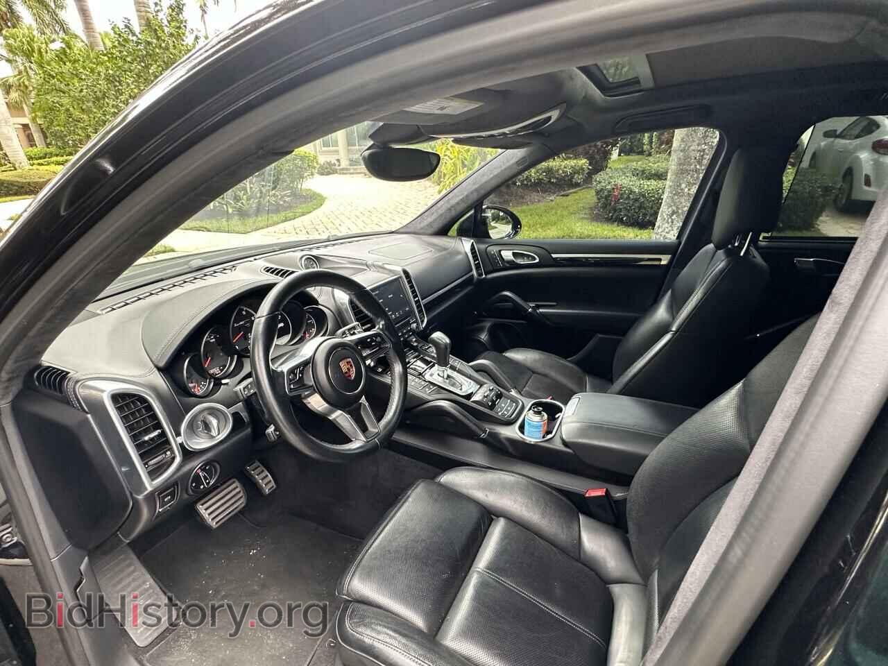 2017 PORSCHE CAYENNE - VIN: WP1AC2A29HLA92676 - Фото 5