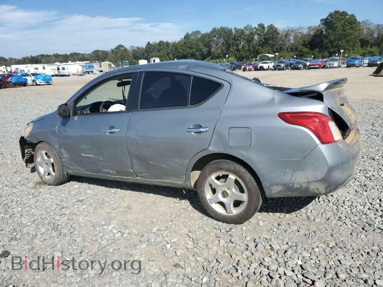 2013 NISSAN VERSA - VIN: 3N1CN7AP1DL875120 - Фото 2