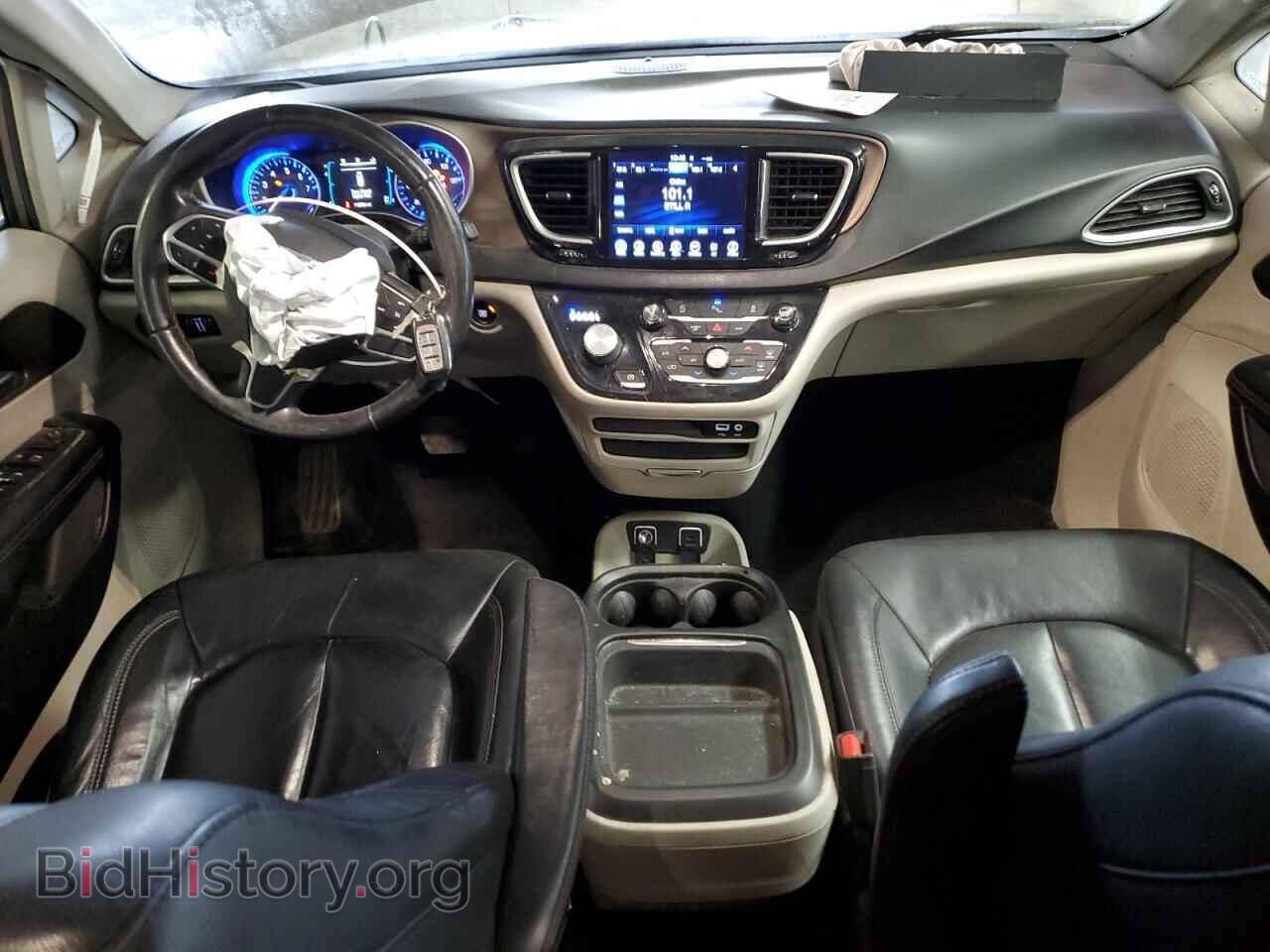 2017 CHRYSLER PACIFICA - VIN: 2C4RC1BG4HR850925 - Фото 8