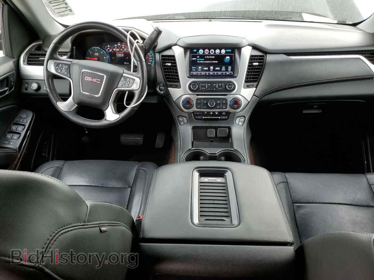 2017 GMC YUKON - VIN: 1GKS2BKC2HR406007 - Photo 8