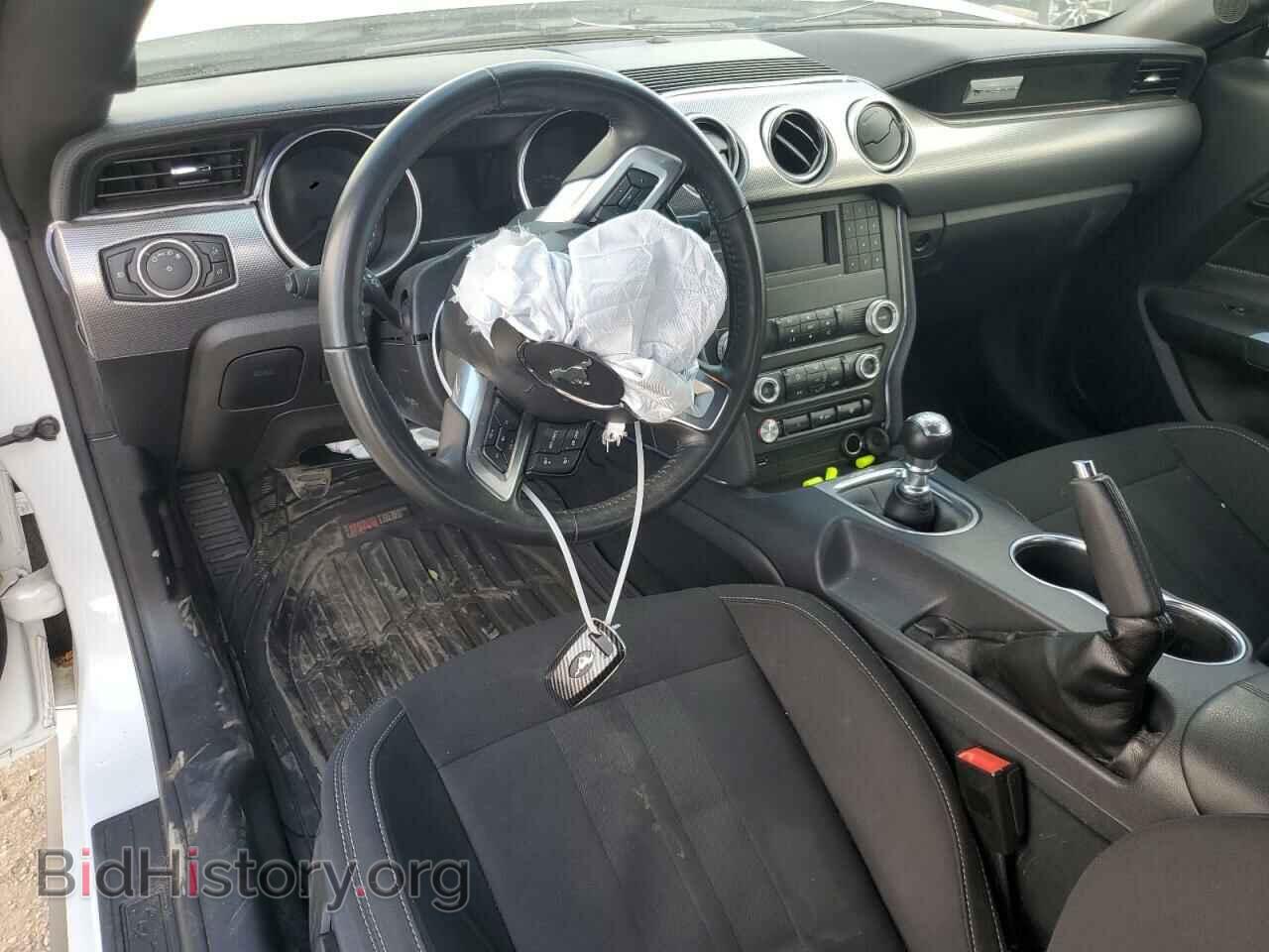 2021 FORD MUSTANG - VIN: 1FA6P8CF8M5153082 - Фото 8