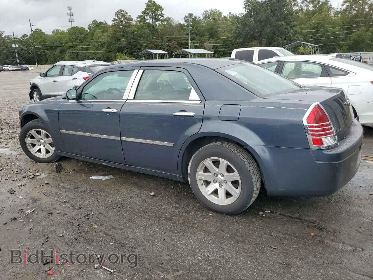 2007 CHRYSLER 300 - VIN: 2C3LA43RX7H699689 - Фото 2