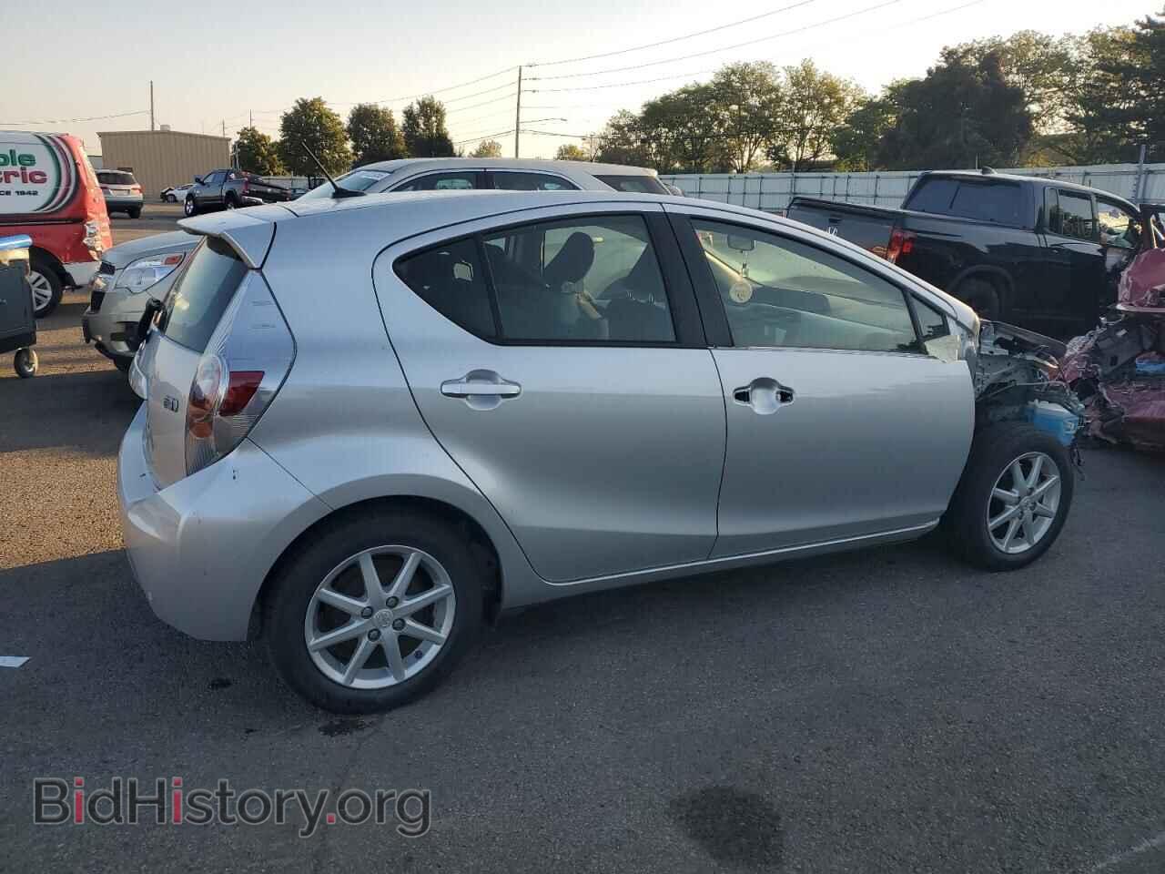 2012 TOYOTA PRIUS - VIN: JTDKDTB35C1013721 - Фото 3