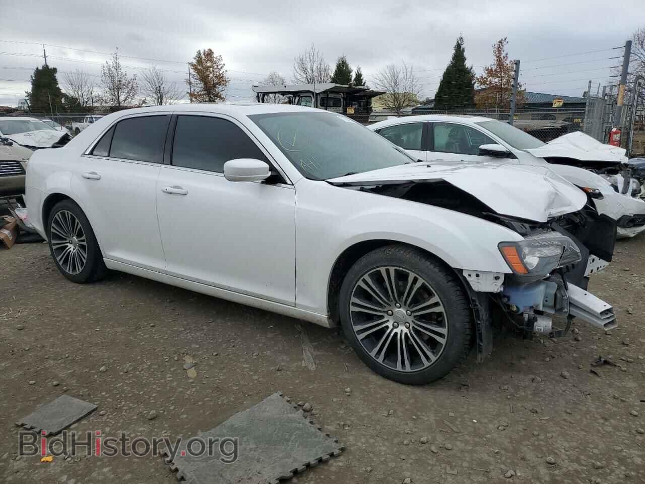 2014 CHRYSLER 300 - VIN: 2C3CCABT1EH166746 - Фото 4