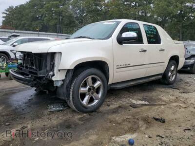 2013 Chevrolet AVALANCHE, двухцветный — VIN 3GNMCGE04DG121908, Copart