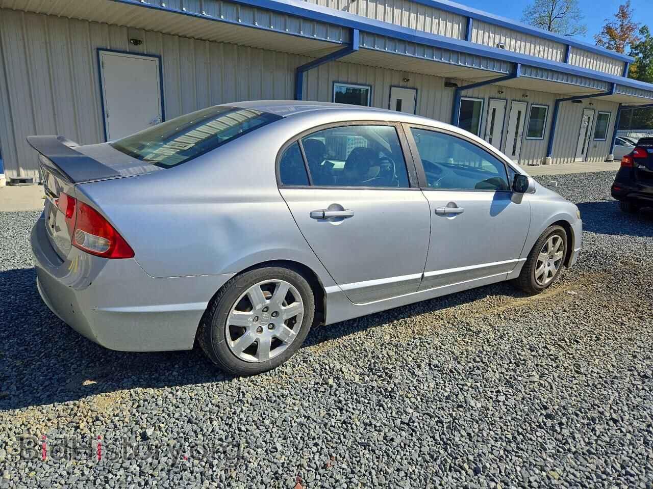 2009 HONDA CIVIC - VIN: 19XFA16549E049979 - Photo 3