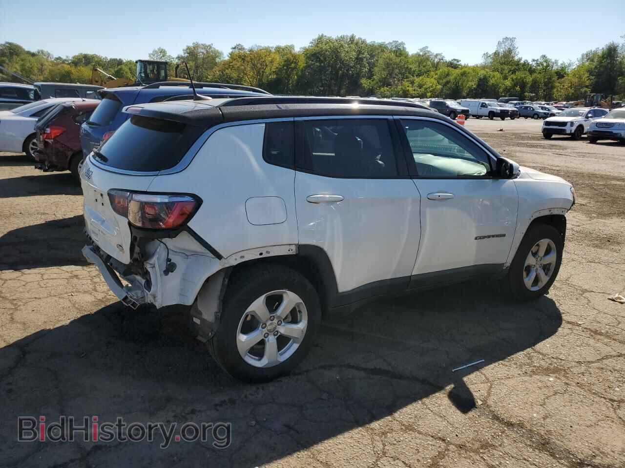 2018 JEEP COMPASS - VIN: 3C4NJDBB0JT313871 - Фото 3