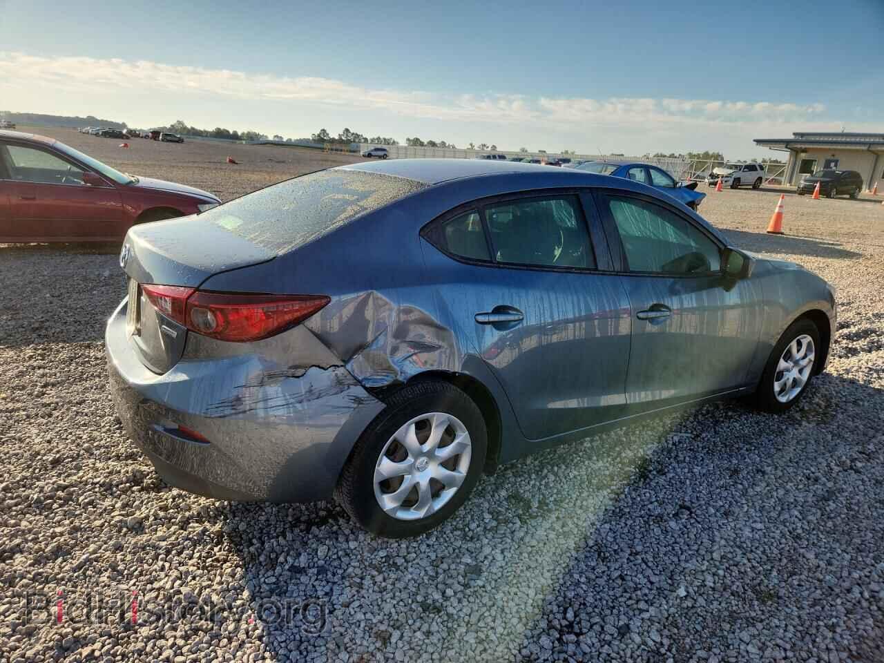 2016 MAZDA 3 - VIN: 3MZBM1T71GM249228 - Фото 3