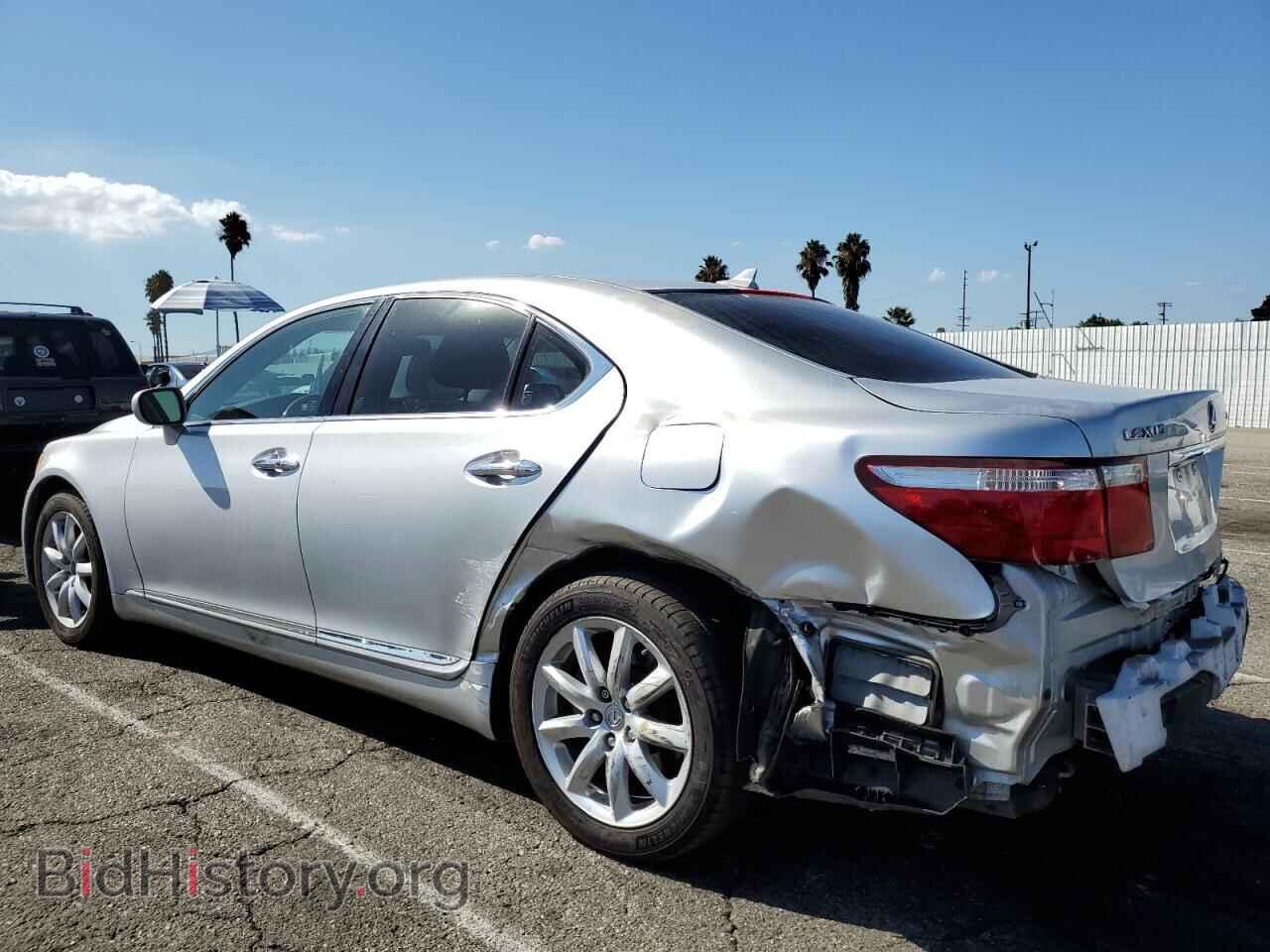 2007 LEXUS LS460 - VIN: JTHBL46F675032045 - Photo 2