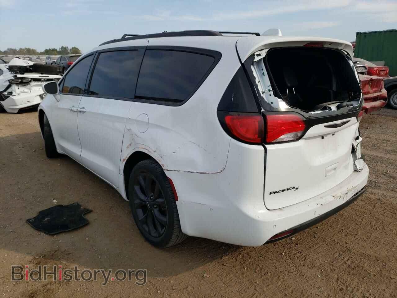 2019 CHRYSLER PACIFICA - VIN: 2C4RC1EG5KR686457 - Фото 2