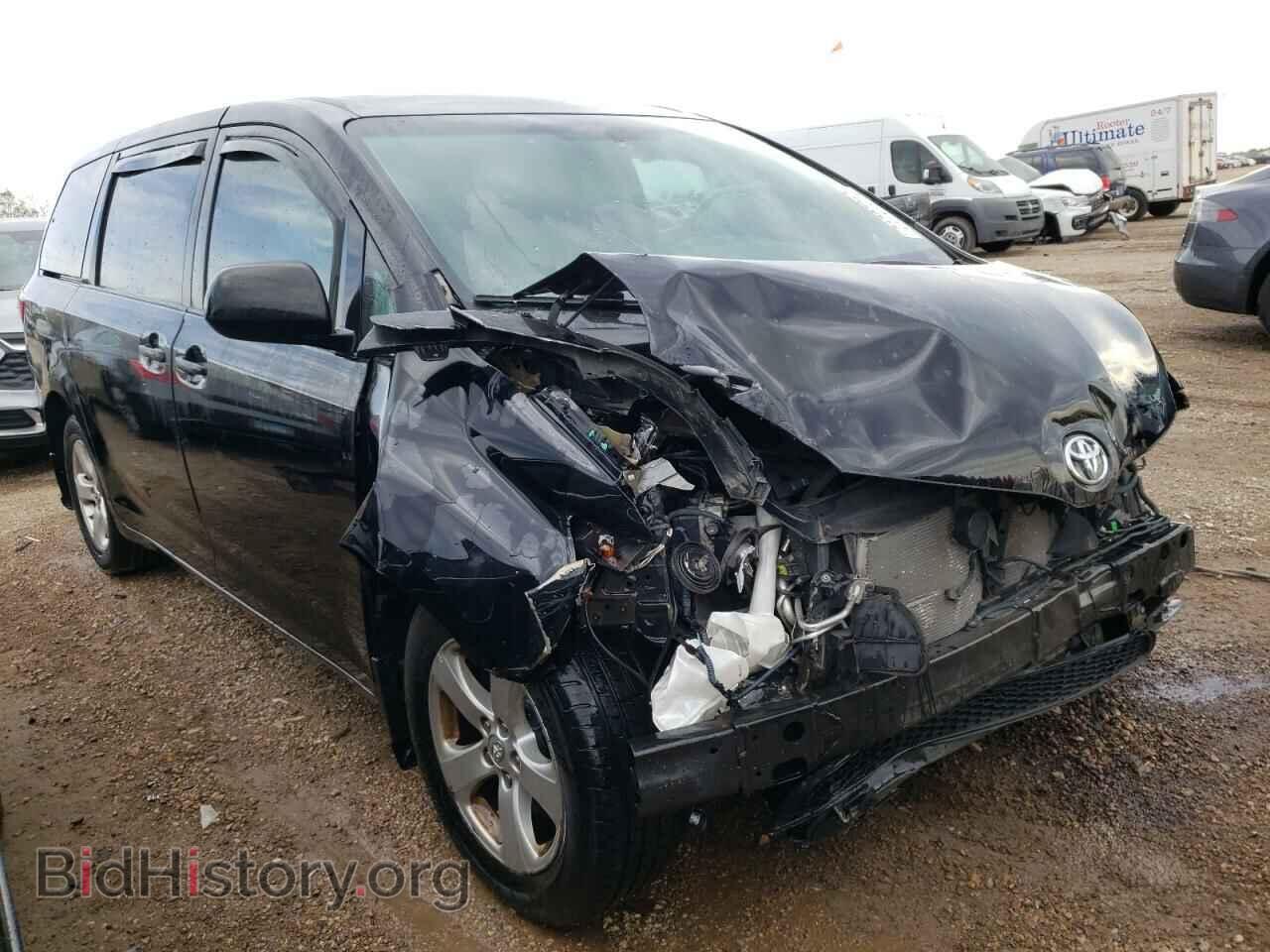 2017 TOYOTA All Models - VIN: 5TDZZ3DC6HS850274 - Фото 4