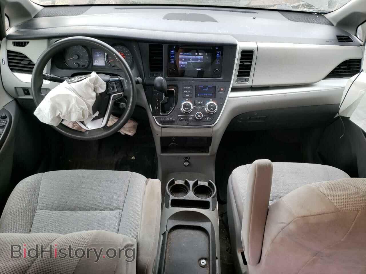 2017 TOYOTA All Models - VIN: 5TDZZ3DC6HS850274 - Фото 8