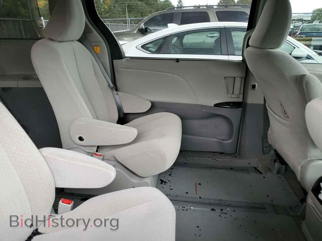 2013 TOYOTA All Models - VIN: 5TDJK3DC8DS067243 - Фото 11