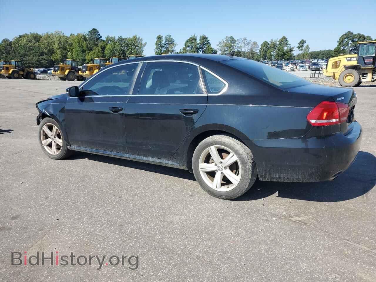2013 VOLKSWAGEN PASSAT - VIN: 1VWBP7A30DC106701 - Фото 2
