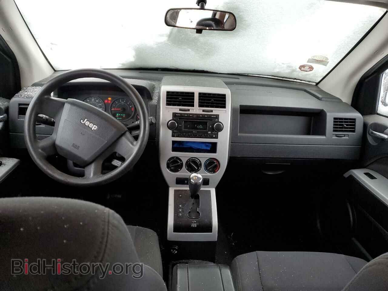 2008 JEEP COMPASS - VIN: 1J8FT47W78D709542 - Photo 8