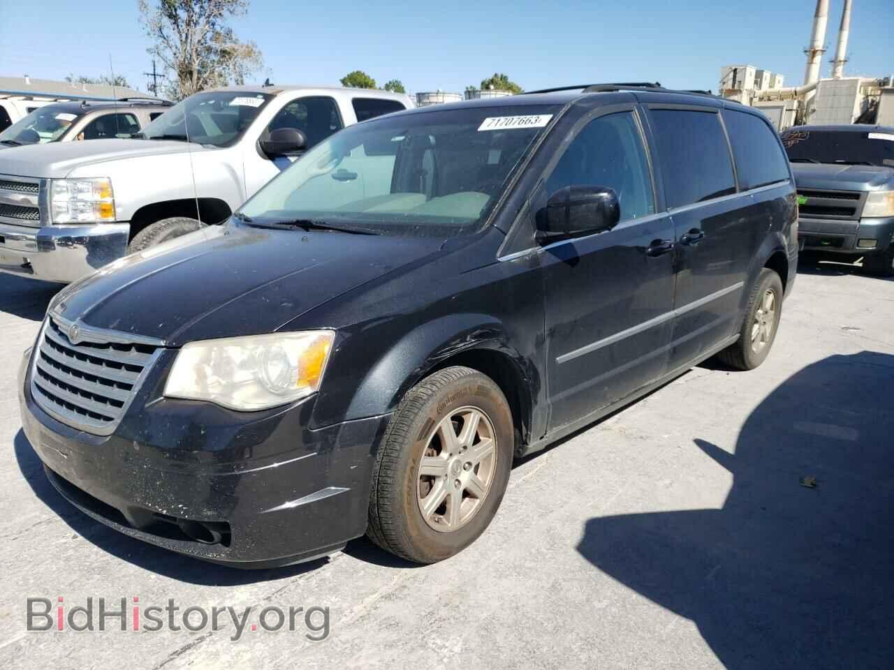 Photo 2A4RR5DXXAR136493 - CHRYSLER MINIVAN 2010