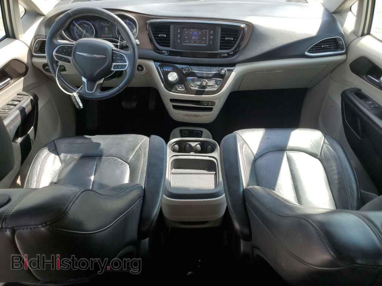 2017 CHRYSLER PACIFICA - VIN: 2C4RC1BG8HR794617 - Photo 8
