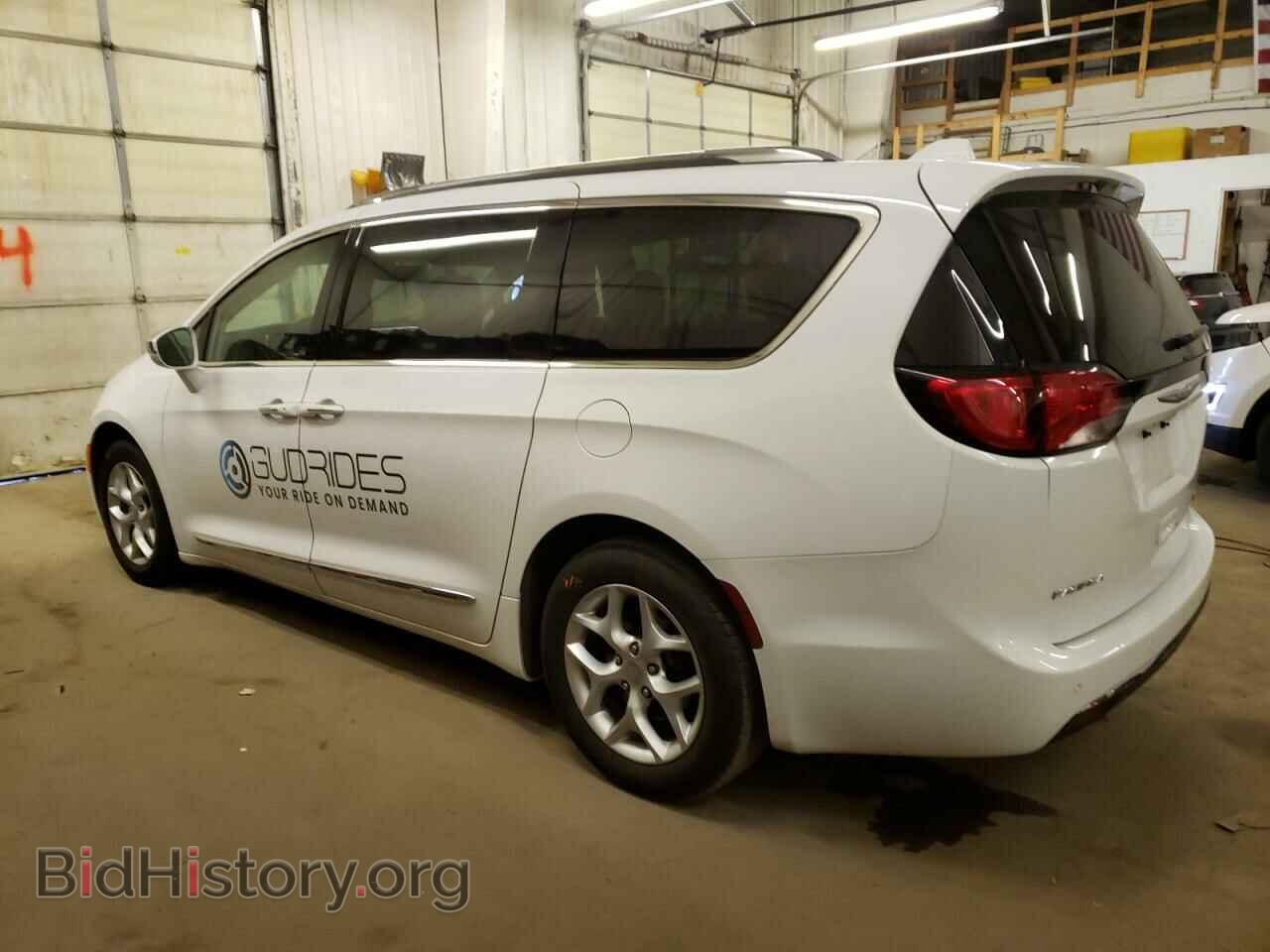 2020 CHRYSLER PACIFICA - VIN: 2C4RC1GGXLR272833 - Photo 2