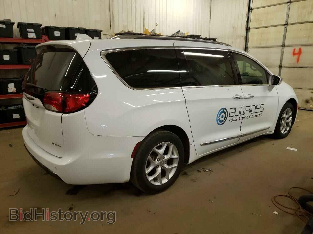 2020 CHRYSLER PACIFICA - VIN: 2C4RC1GGXLR272833 - Photo 3