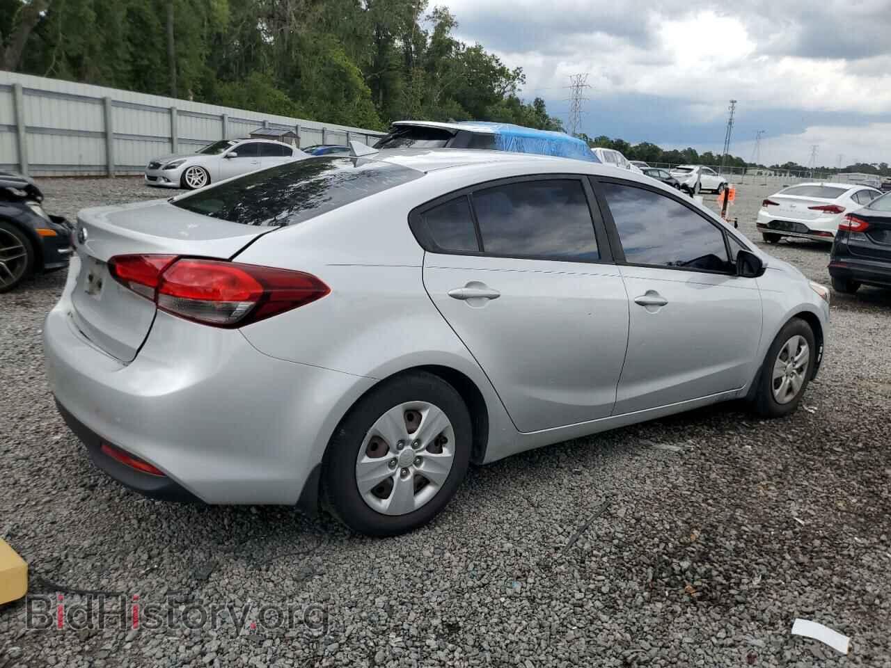 2017 KIA FORTE - VIN: 3KPFK4A70HE081737 - Фото 3