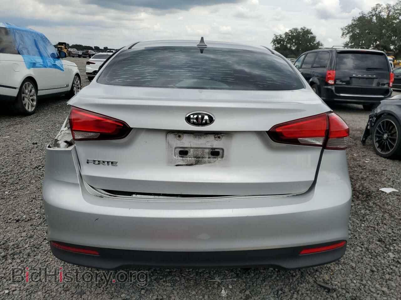 2017 KIA FORTE - VIN: 3KPFK4A70HE081737 - Фото 6
