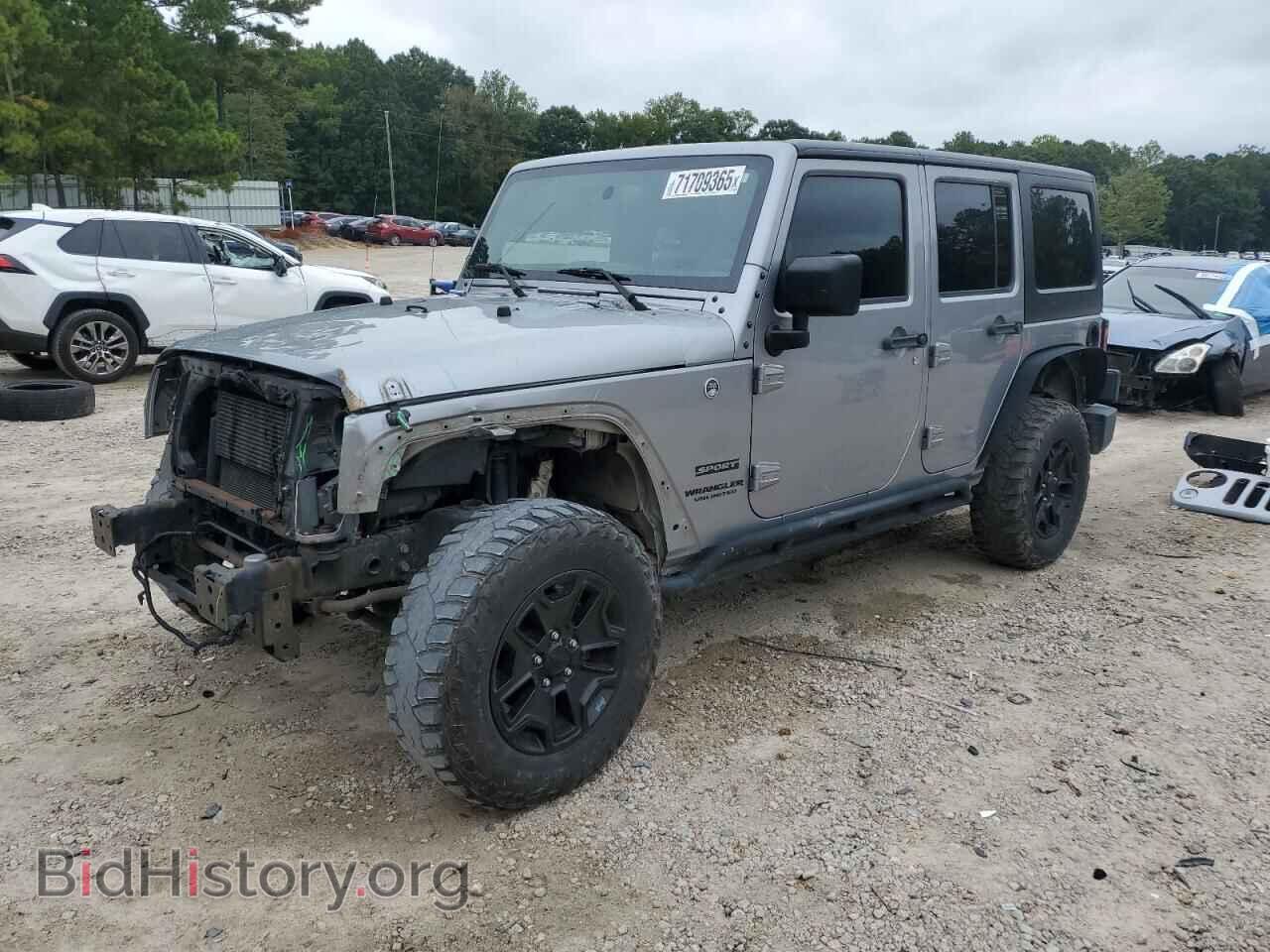 Photo 1C4BJWDG4HL588799 - JEEP WRANGLER 2017